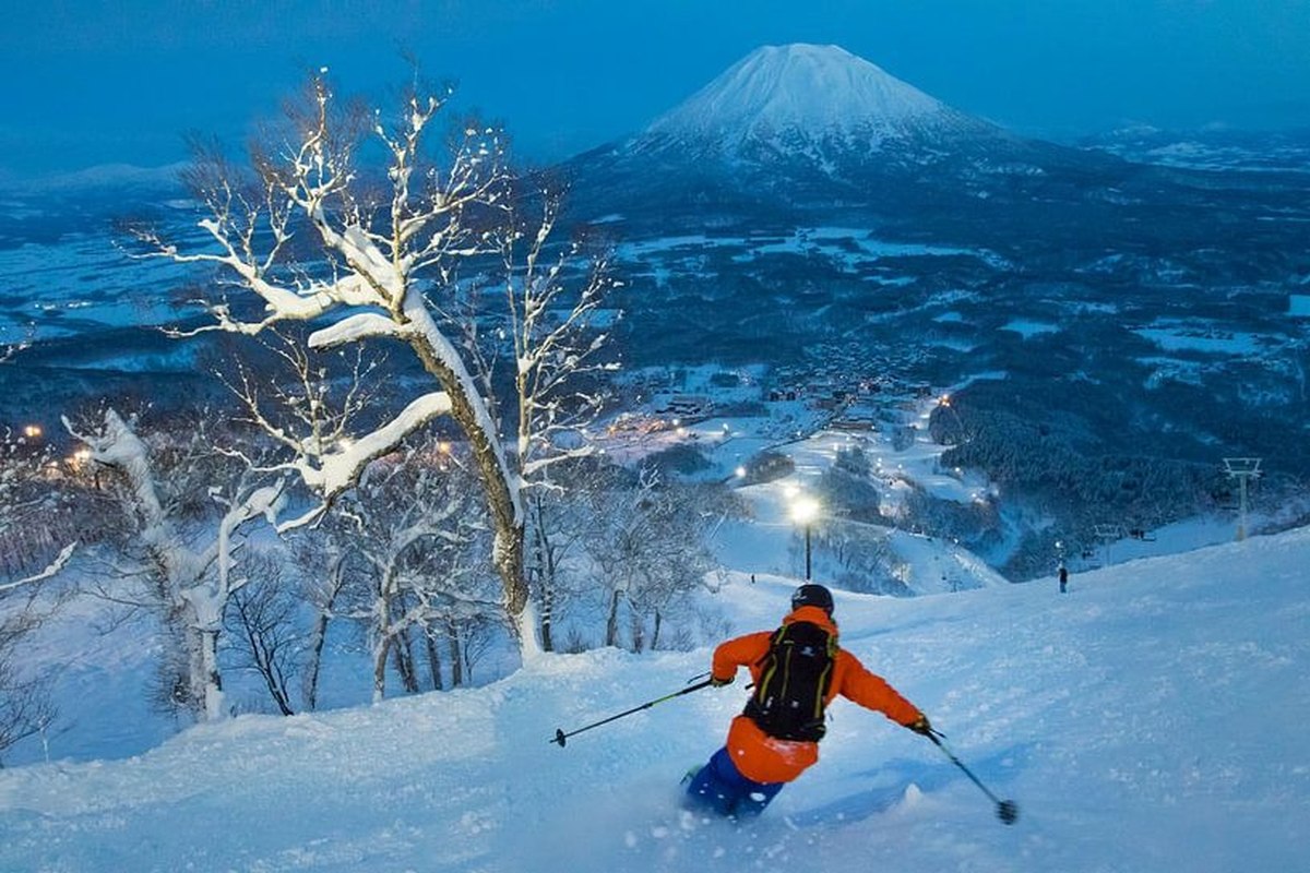 Ski freeride au Japon — Hokkaido - Montagne Escape
